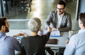 Lee más sobre el artículo ¿Cómo convertir el departamento de RRHH en una ventaja competitiva? 5 consejos para lograrlo